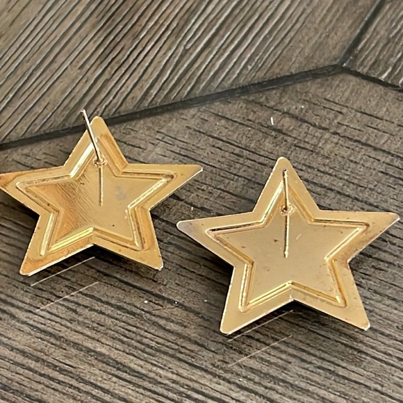 Vintage 1980’s Style Gold-tone Stars with Red Glitter - Picture 7 of 15